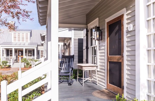 Oriental Cottage | Romantic & Cozy Retreat for Two – River Dunes