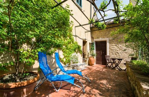 Montecastelli House | Romantic Getaway with Views