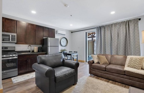 Berlin Apartment | Romantic Getaway with Private Patio and Hot Tub on Main Street - Maple Suite