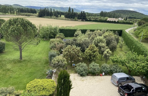 La Garde-Adhemar Cottage | Romantic LOFT in 18th century Provencal farmhouse