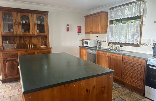 Vacy Cabin | Romantic log cabin or Family Cabin. 3 bedroom. Spa & spa bath. Great views.
