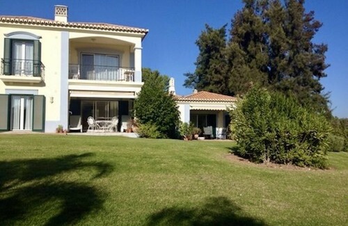 Estombar House | Romantic Luxury Apartment on the Golf Course 10 Minutes From Centre of Carvoeiro