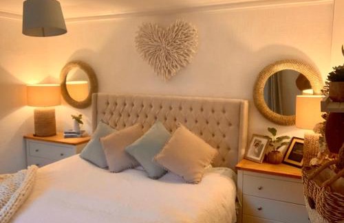St Abbs House | Romantic luxury Cottage right next to the ocean