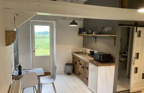 Marsales Apartment | Romantic one bedroom studio apartment with pool , walking distance to Monpazier