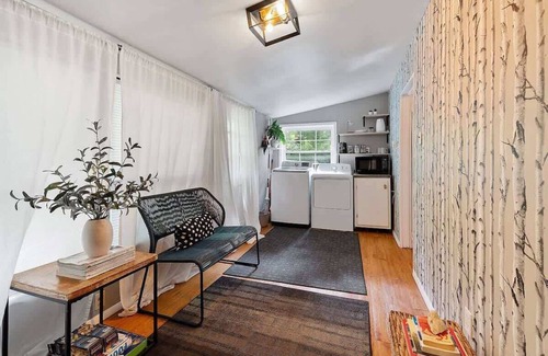 Pocono Pines House | Romantic Pet-Friendly Bungalow | Firepit | Near Lake Naomi