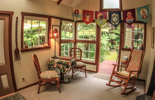 Volcano Cottage | Romantic, Private Cottage Nestled Away in Volcano
