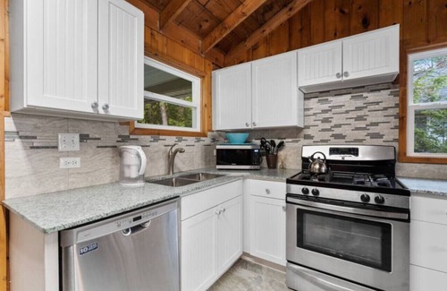 Port Sanilac House | Romantic Shores Hideaway - Beachfront Getaway!