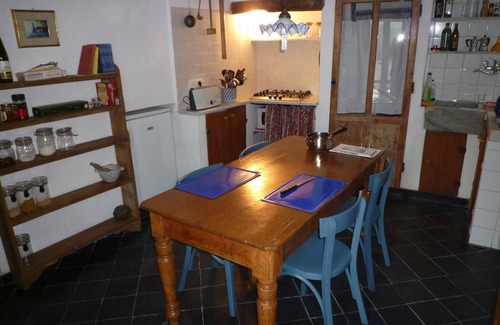 Fontona House | Romantic stone house in the Cinque Terre nature reserve (3 km from ocean)