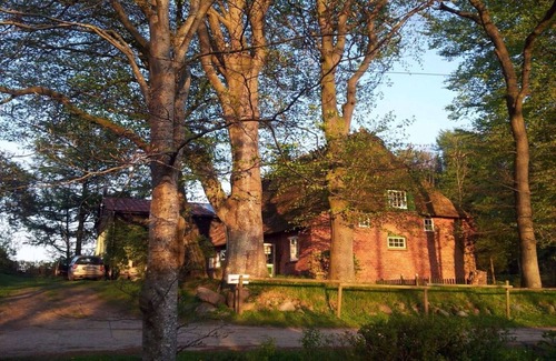 Schnarup-Thumby Apartment | Romantic thatched roof house