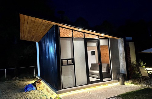 Huasca De Ocampo Cabin | Romantic Tiny House with jacuzzi By GEstores