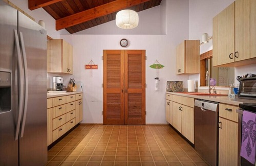 Kona Paradise House | Romantic Tropical Retreat, 150 yds from the Ocean!