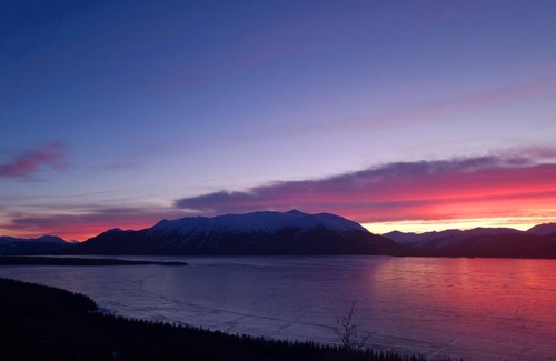 Atlin Apartment | Romantic villas with spectacular views in Atlin BC