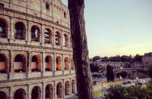 San Giovanni Apartment | Rome Central Rooms: Double/Twin Room with Single Beds