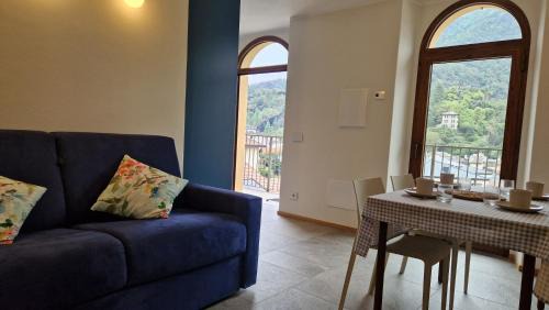 Chiavenna Apartment | Ronco San Giovanni Apt Blue