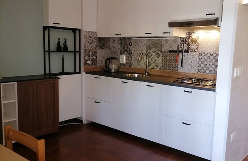 San Tommaso Tre Archi Apartment | Rondinella apartment 160 mt from the sea. St. Thomas Lido