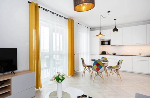 Praga Poludnie Apartment | Rondo Wiatraczna | Large Apartment | Desk