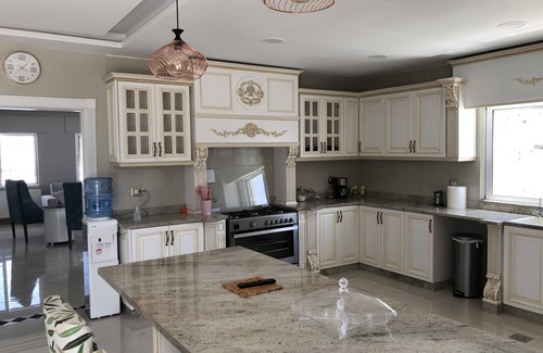 Suwailih Condo | Rooftop 400 m² all to yourself spectacular view walking distance 2 Royal Palace