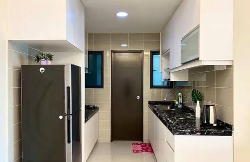 Kampung Bukit Dukong Condo | Rooftop Pool Jalan Landmark Apartments