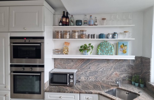 District 8 Apartment | Rooftop with Alp and lake views