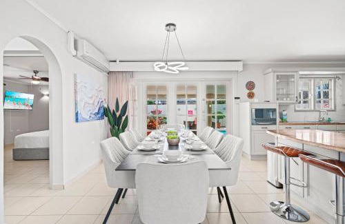 Sero Grandi House | Rooi Koochi 27D