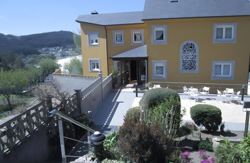 Faro Apartment | Room '102' with Sea View, Shared Terrace and Wi-Fi