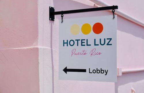 Santurce Hotel | Room 13 Breezy Veranda Stay with City Views