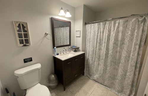 Frankford Bed & Breakfast | Room 2 - The Inn at Dirickson Creek