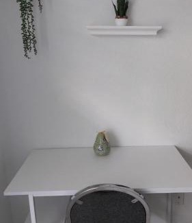 Westgate House | Room 5 minutes from PBI Airport