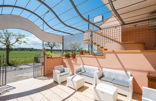 Cocumola Apartment | Room 'Angeli Nel Salento - Room 5' with Private Terrace, Wi-Fi and Air Conditioning
