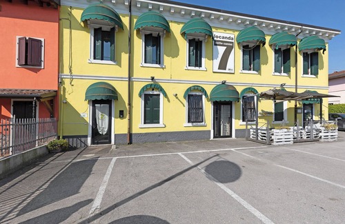 Sud Apartment | Room 'Basic Locanda 7 Camini' with Wi-Fi and Air Conditioning