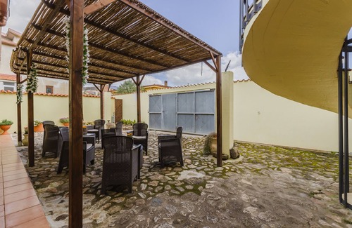 Palmas Arborea Apartment | Room 'Camera 1' with Shared Terrace, Wi-Fi and Air Conditioning