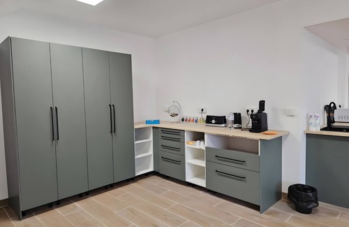 Salies-du-Salat Apartment | Room 'Chambre 7' with Shared Terrace, Wi-Fi and Air Conditioning