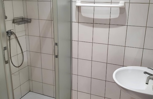 Minusio House | Room-double Room With Air Conditioning D