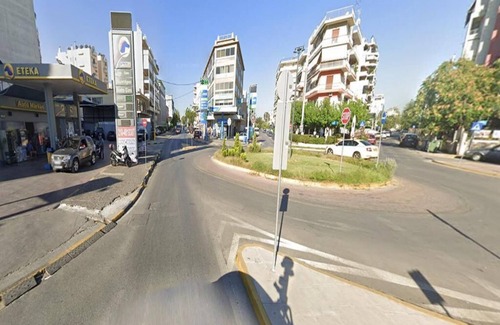 Kallithea Condo | Room & Easy access in the center of Athens! n Hub transport area for travel.