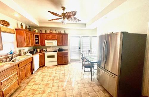Northeast Kansas City House | Room in a house