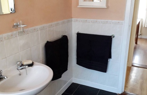 Sneem House | Room in Apartment - 1 Bedroom In A Homely Home With A Lovely Farm