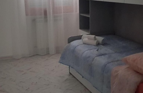 Eboli House | Room in Apartment - BB A Casa di Anto Eboli Sa vicino al Palasele