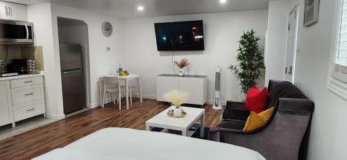 Clayton Park Apartment | Room in Halifax - Studio Suite