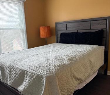 Lawrenceville House | Room in Lawrenceville
