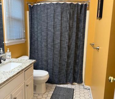 Lawrenceville House | Room in Lawrenceville