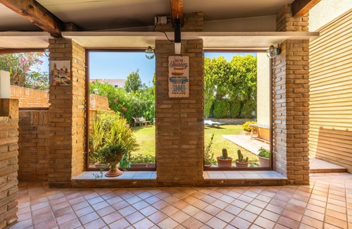 Sarroch Apartment | Room 'Istè' with Sea View, Private Terrace and Air Conditioning