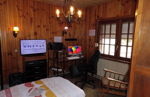 Allouagne House | Room n 2 including 1 bed