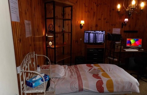 Allouagne House | Room n 2 including 1 bed