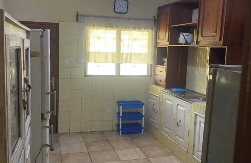 Ouidah House | Room OR Suite OR Villa rentals Pahou-Ouidah. Close to tourist attractions