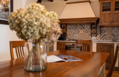 Montevarchi Apartment | Room 'Rendola' with Wi-Fi