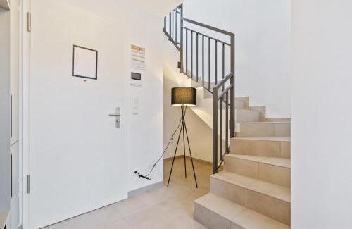 Cessange Apartment | Room w Balcony & WiFi near Cloche d'Or Shopping