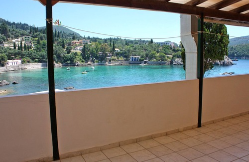 Lakones House | Room with amazing sea view 20 meters from the beach