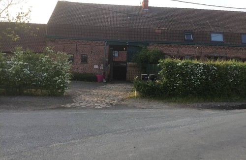 Linselles Other | Room with independent entrance in a farmhouse