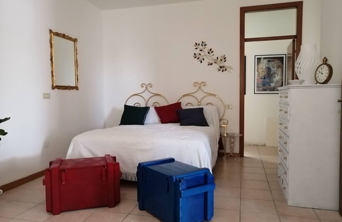 Urbino Bed & Breakfast | Room with pool in the countryside 5 minutes from the city