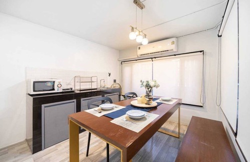 Din Daeng House | Roombix CityHouse -CozyHouse Chatuchak For 12 ppl - RB2
